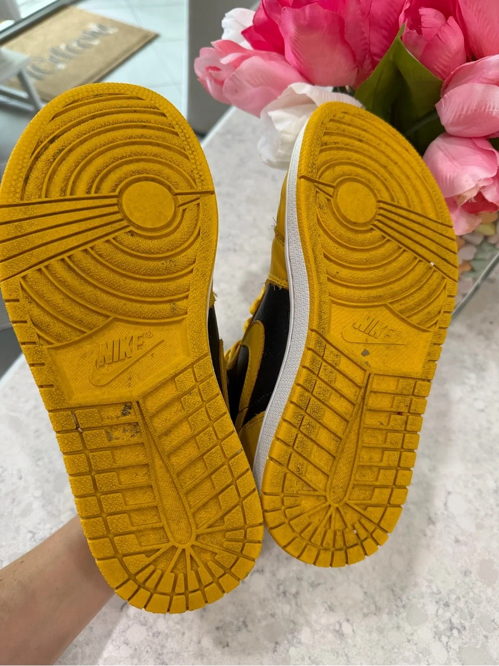 Nike Air Jordan 1 High - Yellow and Black Men’s Sneakers